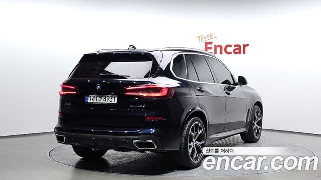 BMW X5 2022 — Photo 16/20