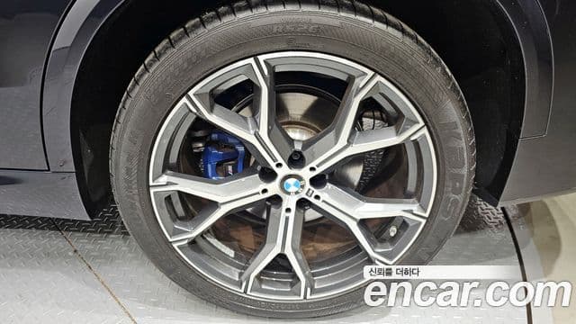 BMW X5 2022 — Photo 4/20