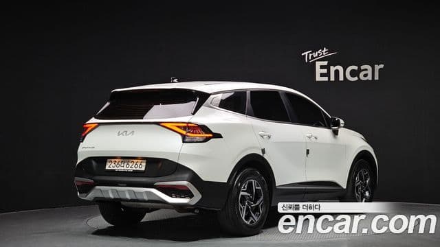 Kia Sportage 2022 — Şəkil 2/20