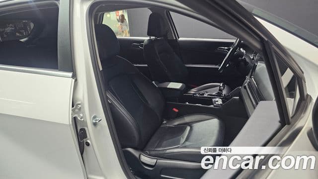 Kia Sportage 2022 — Şəkil 11/20