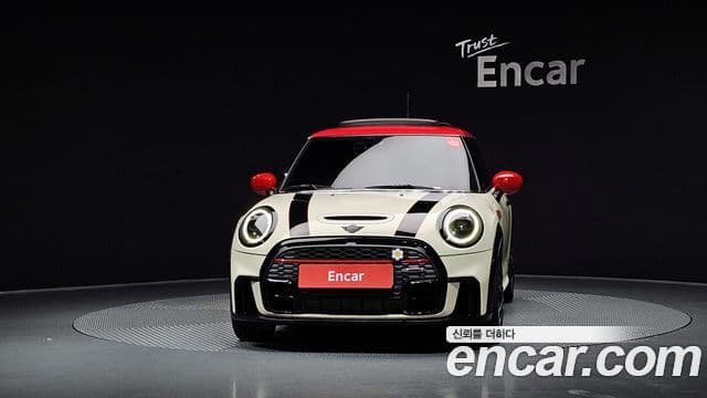Mini Cooper S 2022 — ფოტო 2/20