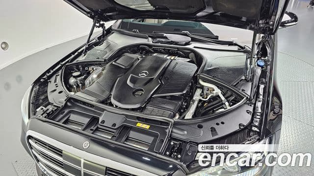 Mercedes-Benz S-Class 2022 — Фото 12/20