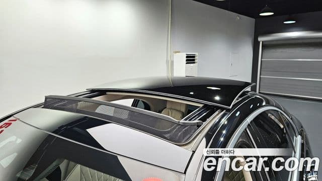 Mercedes-Benz S-Class 2022 — Photo 5/36