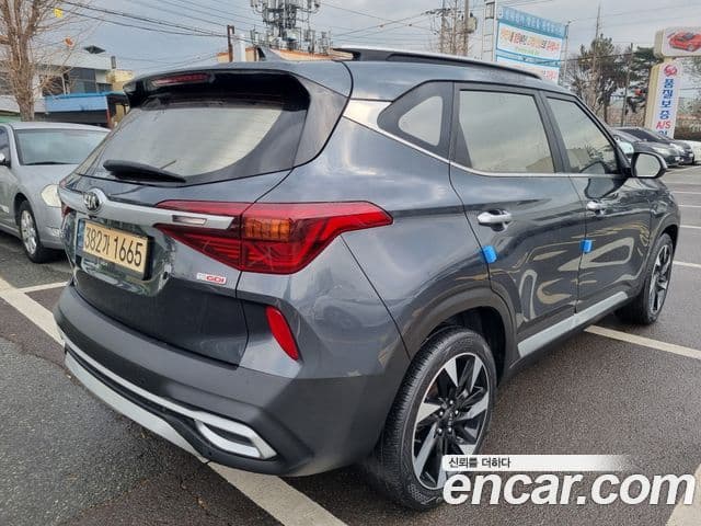 Kia Seltos 2021 — Photo 3/20