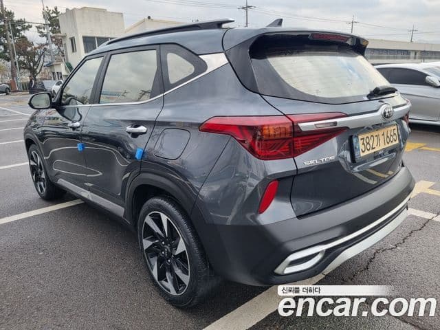 Kia Seltos 2021 — Photo 6/20