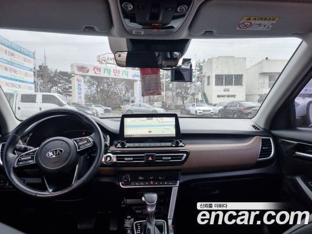 Kia Seltos 2021 — Photo 15/20