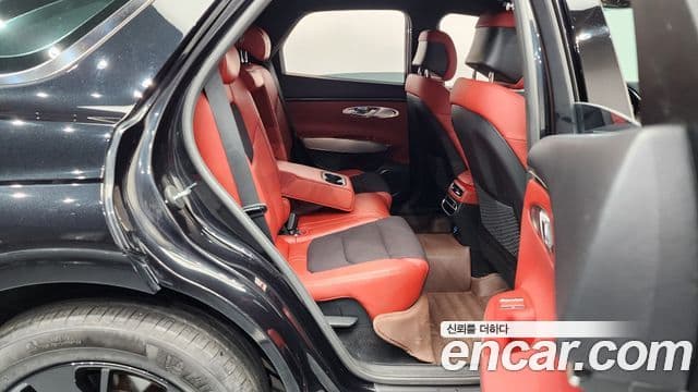 Genesis GV70 2021 — Şəkil 12/20