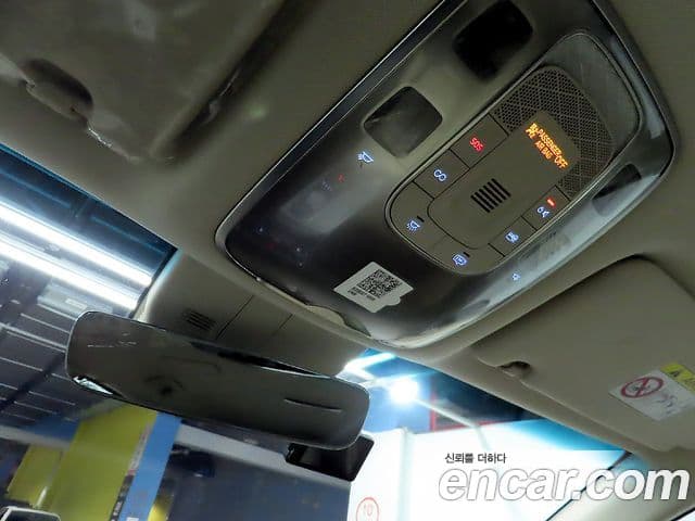 Genesis GV80 2020 — ფოტო 14/20