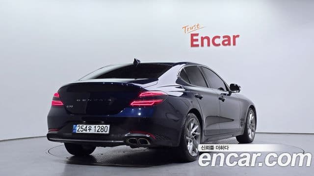 Genesis G70 2021 — ფოტო 1/20