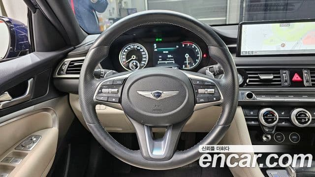 Genesis G70 2021 — ფოტო 13/20