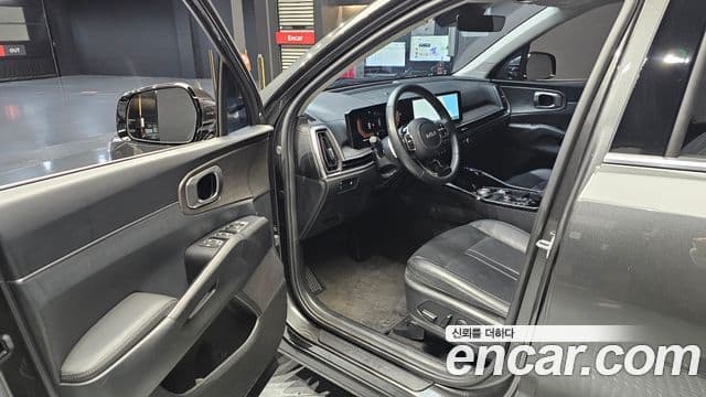 Kia Sorento 2023 — ფოტო 11/20