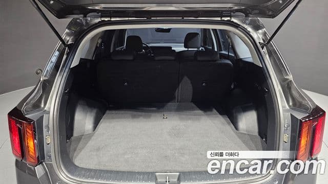 Kia Sorento 2023 — ფოტო 20/20