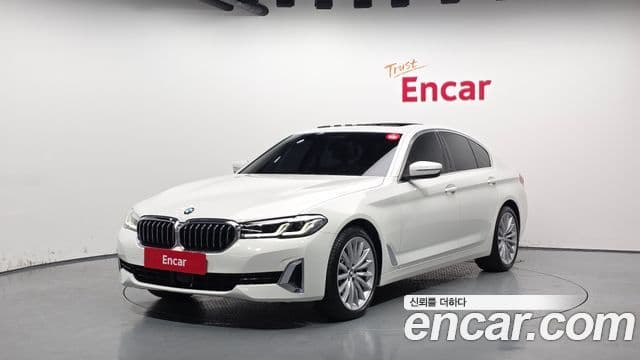 BMW 5 Series 2022 — Şəkil 1/20