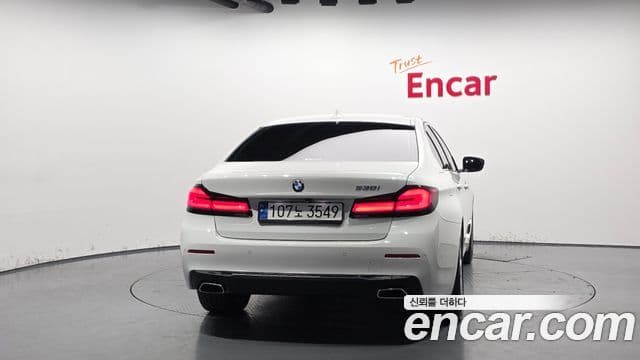 BMW 5 Series 2022 — Şəkil 4/20