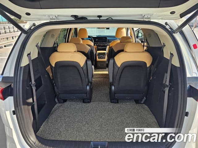 Kia Carnival 2021 — Şəkil 13/20