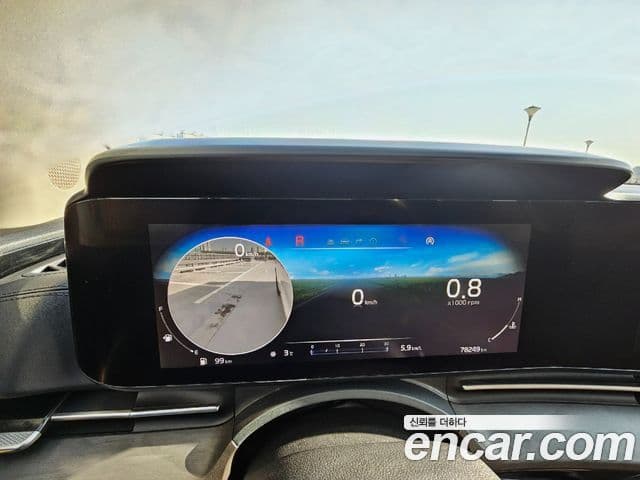 Kia Carnival 2021 — Şəkil 14/20