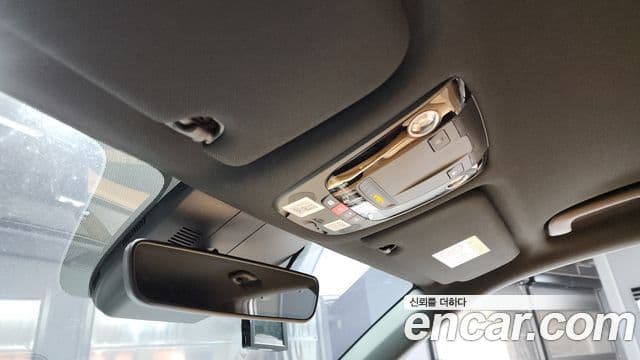 Kia Sorento 2022 — Şəkil 17/20
