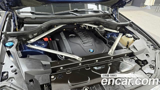 BMW X5 2021 — ფოტო 6/20