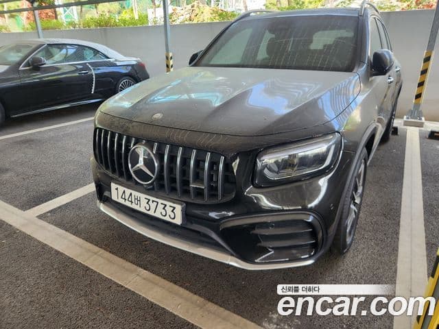 Mercedes-Benz GLB-Class 2025 — ფოტო 2/2