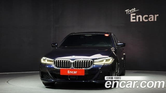 BMW 5 Series 2023 — ფოტო 3/20