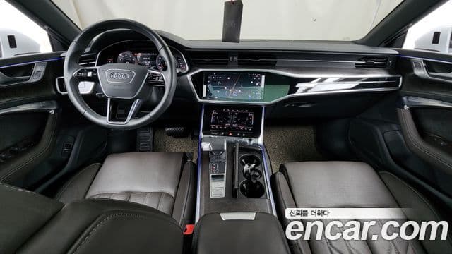 Audi A7 2021 — Фото 10/20