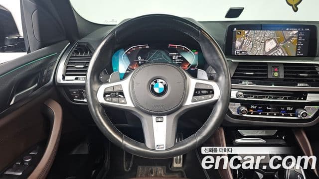 BMW X4 2021 — ფოტო 13/20