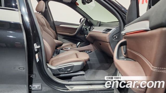 BMW X1 2022 — ფოტო 11/20