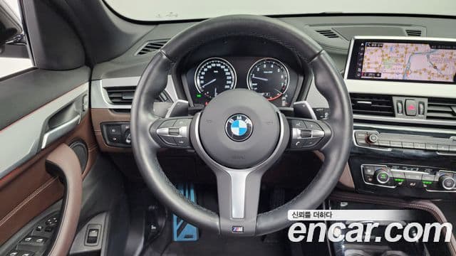 BMW X1 2022 — ფოტო 13/20