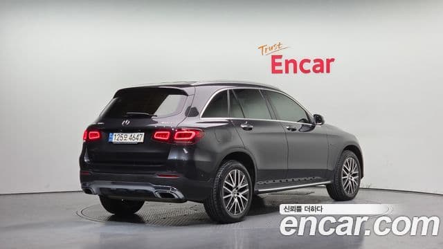 Mercedes-Benz GLC-Class 2021 — Şəkil 2/20