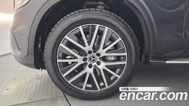 Mercedes-Benz GLC-Class 2021 — Şəkil 5/20