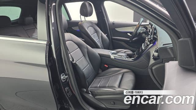Mercedes-Benz GLC-Class 2021 — Şəkil 12/20