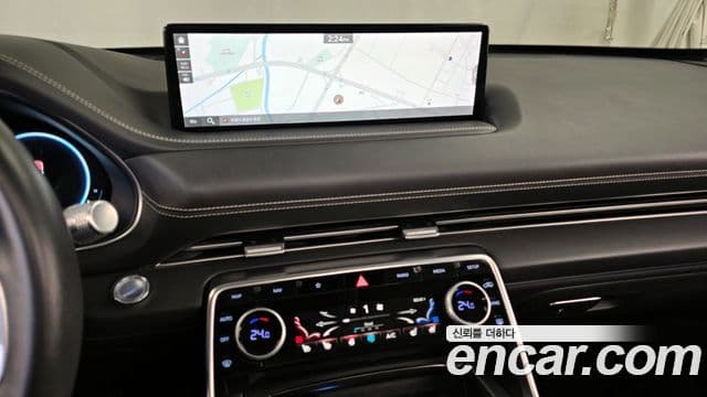 Genesis GV80 2021 — Şəkil 14/20