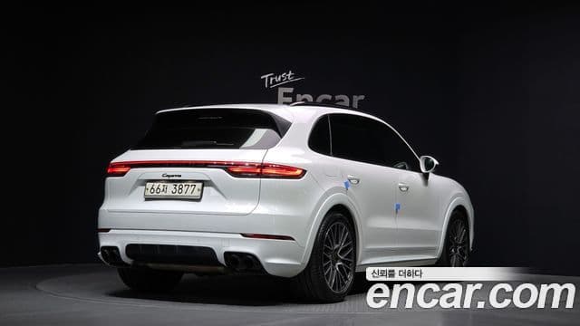 Porsche Cayenne 2019 — Şəkil 2/20