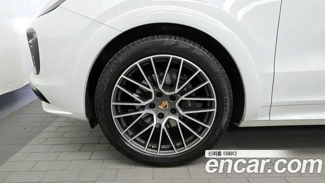 Porsche Cayenne 2019 — Şəkil 5/20