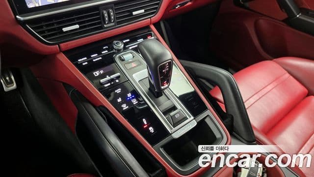 Porsche Cayenne 2019 — Şəkil 9/20