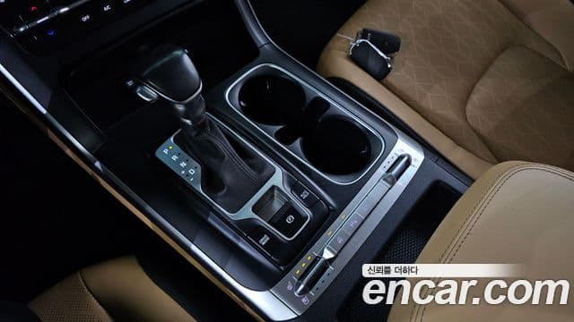 Kia Carnival 2022 — Фото 9/20