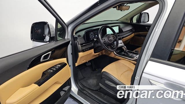 Kia Carnival 2022 — Фото 10/20
