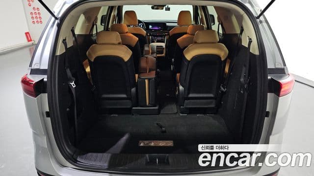 Kia Carnival 2022 — Фото 20/20