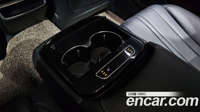 Genesis G80 2021 — Photo 11/20