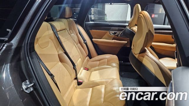 Volvo V90 Cross Country 2021 — Şəkil 12/20
