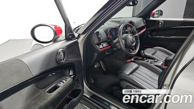 Mini Cooper S Countryman 2023 — ფოტო 11/20