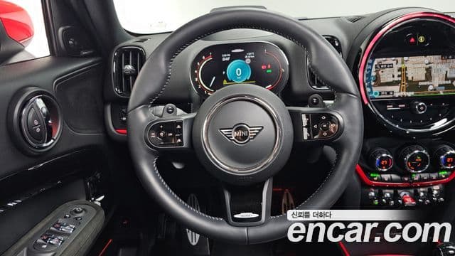 Mini Cooper S Countryman 2023 — ფოტო 13/20