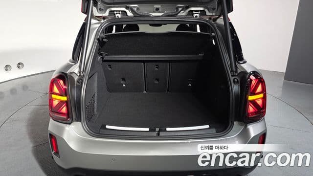 Mini Cooper S Countryman 2023 — ფოტო 20/20