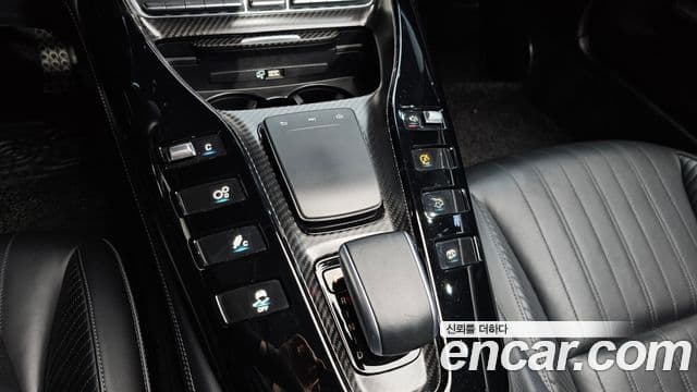 Mercedes-Benz AMG GT 2021 — Photo 15/20
