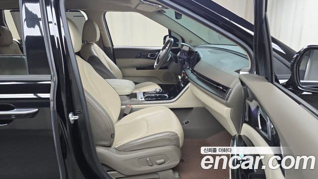 Kia Carnival 2023 — Şəkil 10/20