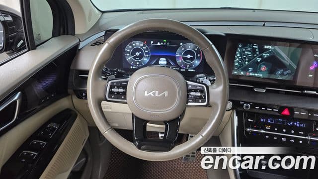 Kia Carnival 2023 — Şəkil 14/20