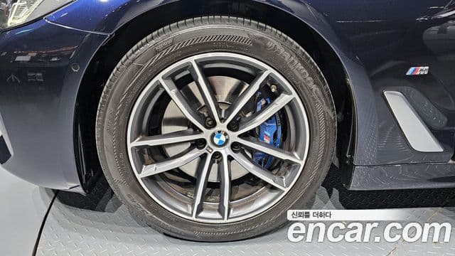 BMW 5 Series 2021 — Şəkil 5/20