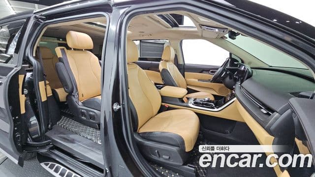 Kia Carnival 2020 — Şəkil 11/20