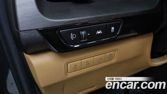 Kia Carnival 2020 — Şəkil 17/20