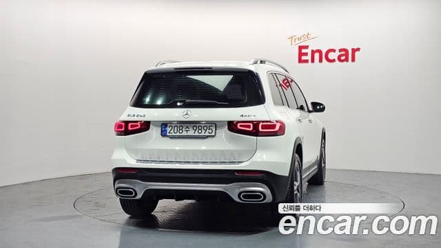 Mercedes-Benz GLB-Class 2021 — Şəkil 4/20
